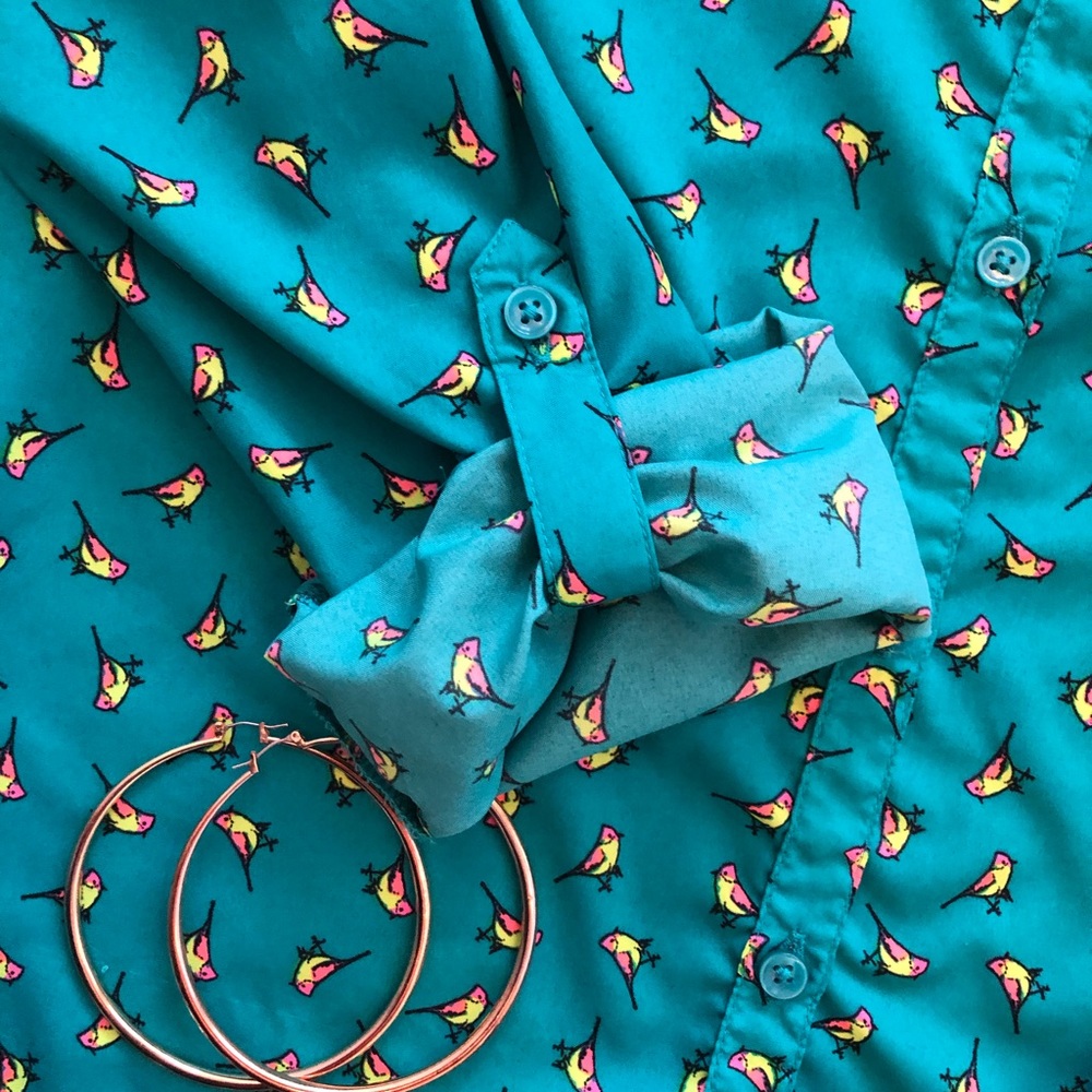 Turquoise Bird Blouse - Picture 4 of 8